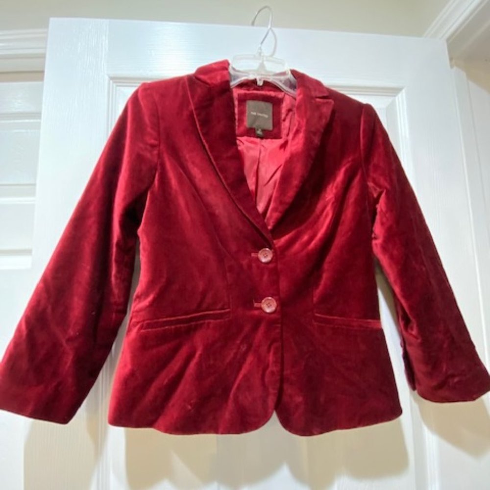 EUC Limited Perfect Red Velvet Blazer Jacket